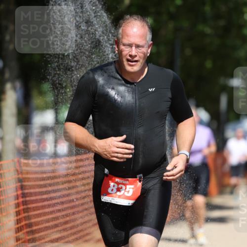 07.09.2025 - 19. Norderstedt Triathlon Michael Strokosch http://msf.ph/oto/8764087 07.09.2025 12:58:03 Laufen 176, 713, 780, 835, 1277, 1398 meine-sportfotos.de