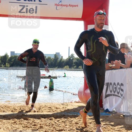 07.09.2025 - 19. Norderstedt Triathlon Luisa Fischer http://msf.ph/oto/8764094 07.09.2025 15:01:50 Schwimmen 397, 878, 885 meine-sportfotos.de