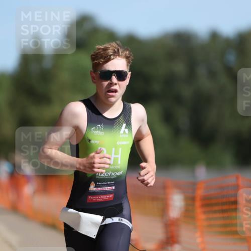 07.09.2025 - 19. Norderstedt Triathlon Michael Strokosch http://msf.ph/oto/8764113 07.09.2025 11:30:55 Laufen 1180 meine-sportfotos.de