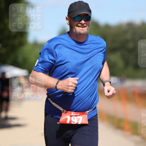 07.09.2025 - 19. Norderstedt Triathlon Michael Strokosch http://msf.ph/oto/8764128 07.09.2025 13:19:48 Laufen 197, 357, 1221, 1321, 1397 meine-sportfotos.de