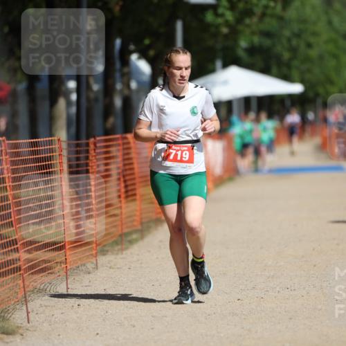 07.09.2025 - 19. Norderstedt Triathlon Michael Strokosch http://msf.ph/oto/8764175 07.09.2025 12:11:38 Laufen 281, 719, 1219 meine-sportfotos.de