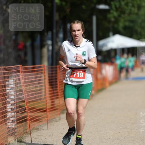 07.09.2025 - 19. Norderstedt Triathlon Michael Strokosch http://msf.ph/oto/8764187 07.09.2025 12:11:39 Laufen 281, 719, 1219 meine-sportfotos.de