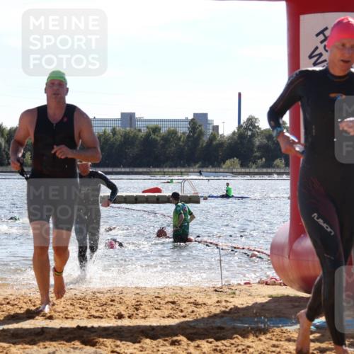 07.09.2025 - 19. Norderstedt Triathlon Luisa Fischer http://msf.ph/oto/8764479 07.09.2025 15:03:43 Schwimmen 1435, 1533, 1534 meine-sportfotos.de
