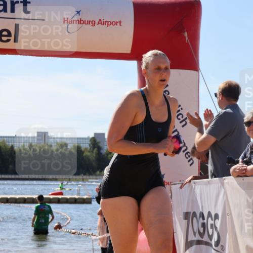 07.09.2025 - 19. Norderstedt Triathlon Luisa Fischer http://msf.ph/oto/8764482 07.09.2025 12:32:12 Schwimmen 179, 1388 meine-sportfotos.de