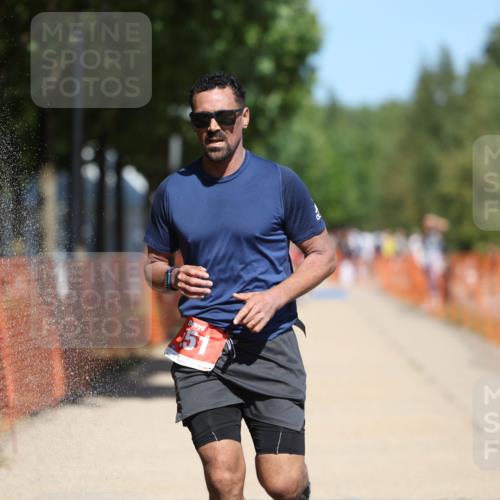 07.09.2025 - 19. Norderstedt Triathlon Michael Strokosch http://msf.ph/oto/8764560 07.09.2025 12:58:25 Laufen 194, 227, 251 meine-sportfotos.de