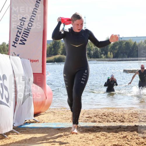 07.09.2025 - 19. Norderstedt Triathlon Luisa Fischer http://msf.ph/oto/8764574 07.09.2025 15:03:52 Schwimmen 913, 914, 1435, 1533, 1534 meine-sportfotos.de