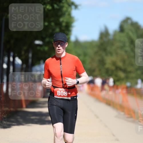 07.09.2025 - 19. Norderstedt Triathlon Michael Strokosch http://msf.ph/oto/8764582 07.09.2025 13:20:04 Laufen 798, 808 meine-sportfotos.de