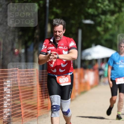 07.09.2025 - 19. Norderstedt Triathlon Michael Strokosch http://msf.ph/oto/8764595 07.09.2025 12:12:44 Laufen 136, 800, 846 meine-sportfotos.de