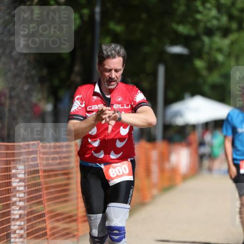 07.09.2025 - 19. Norderstedt Triathlon Michael Strokosch http://msf.ph/oto/8764604 07.09.2025 12:12:45 Laufen 136, 800, 846 meine-sportfotos.de