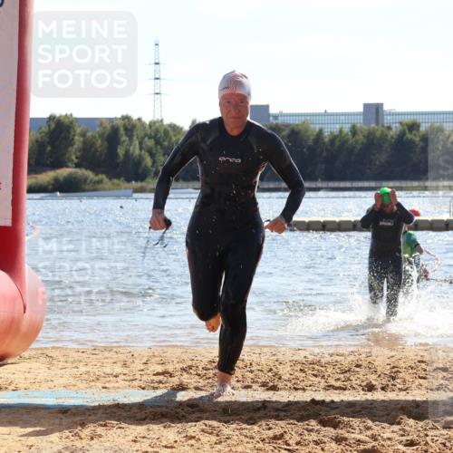 07.09.2025 - 19. Norderstedt Triathlon Luisa Fischer http://msf.ph/oto/8764645 07.09.2025 15:04:01 Schwimmen 870, 913, 914, 1528 meine-sportfotos.de