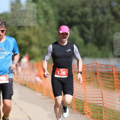 07.09.2025 - 19. Norderstedt Triathlon Michael Strokosch http://msf.ph/oto/8764647 07.09.2025 12:12:47 Laufen 136, 800, 846 meine-sportfotos.de