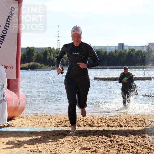 07.09.2025 - 19. Norderstedt Triathlon Luisa Fischer http://msf.ph/oto/8764648 07.09.2025 15:04:01 Schwimmen 870, 913, 914, 1528 meine-sportfotos.de