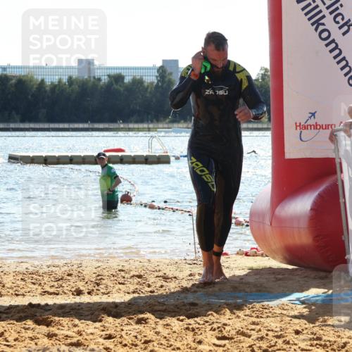 07.09.2025 - 19. Norderstedt Triathlon Luisa Fischer http://msf.ph/oto/8764680 07.09.2025 15:04:05 Schwimmen 870, 913, 1528 meine-sportfotos.de