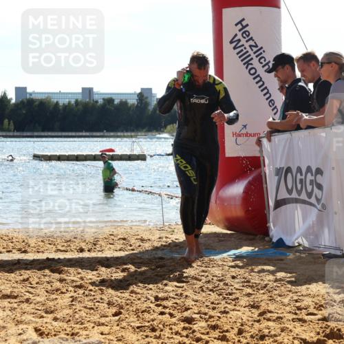 07.09.2025 - 19. Norderstedt Triathlon Luisa Fischer http://msf.ph/oto/8764688 07.09.2025 15:04:06 Schwimmen 870, 913, 1528 meine-sportfotos.de