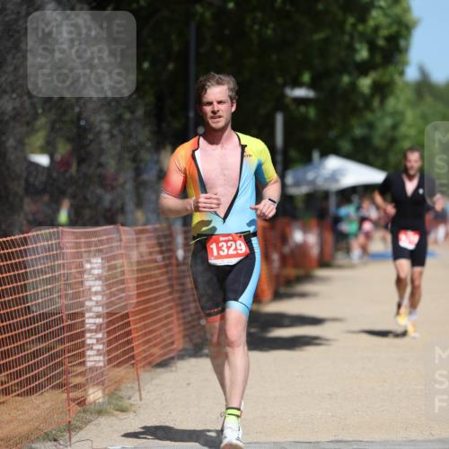 07.09.2025 - 19. Norderstedt Triathlon Michael Strokosch http://msf.ph/oto/8764727 07.09.2025 12:58:35 Laufen 194, 1212, 1290, 1329 meine-sportfotos.de