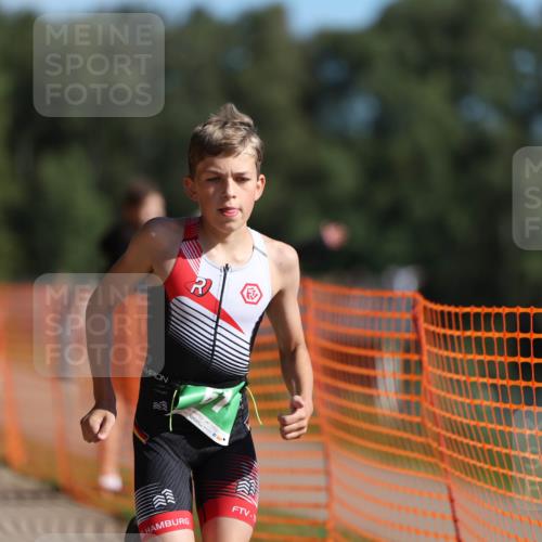 07.09.2025 - 19. Norderstedt Triathlon Michael Strokosch http://msf.ph/oto/8764748 07.09.2025 10:48:36 Laufen 61 meine-sportfotos.de