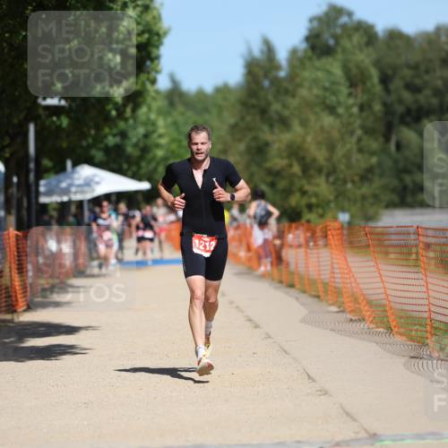 07.09.2025 - 19. Norderstedt Triathlon Michael Strokosch http://msf.ph/oto/8764752 07.09.2025 12:58:37 Laufen 1212, 1290, 1329 meine-sportfotos.de