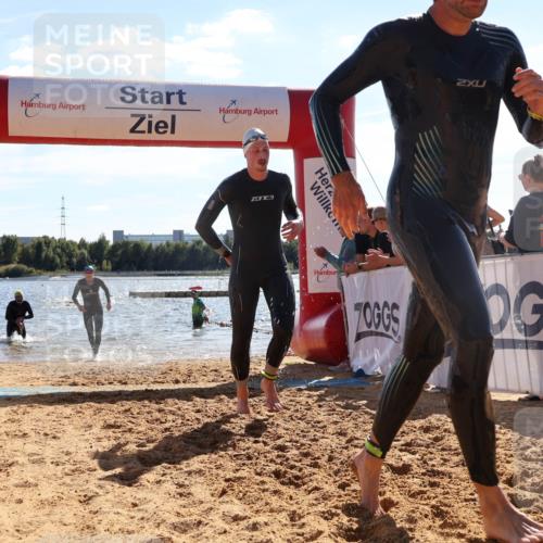 07.09.2025 - 19. Norderstedt Triathlon Luisa Fischer http://msf.ph/oto/8764771 07.09.2025 15:04:57 Schwimmen 868, 883, 938, 1523 meine-sportfotos.de