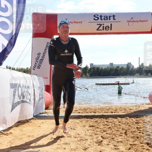 07.09.2025 - 19. Norderstedt Triathlon Luisa Fischer http://msf.ph/oto/8764802 07.09.2025 15:05:02 Schwimmen 868, 883, 938, 1523 meine-sportfotos.de