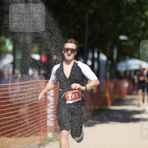 07.09.2025 - 19. Norderstedt Triathlon Michael Strokosch http://msf.ph/oto/8764808 07.09.2025 13:20:16 Laufen 142, 781 meine-sportfotos.de