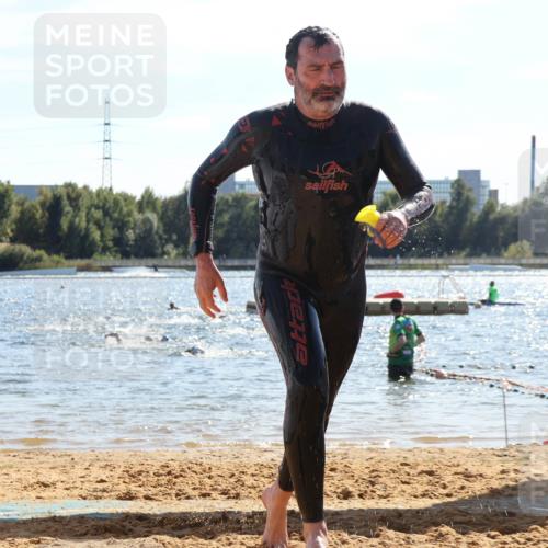07.09.2025 - 19. Norderstedt Triathlon Luisa Fischer http://msf.ph/oto/8764817 07.09.2025 15:05:04 Schwimmen 868, 883, 938, 1523 meine-sportfotos.de
