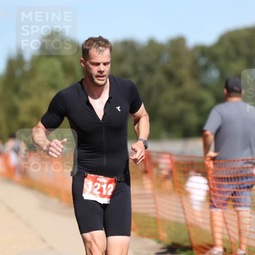 07.09.2025 - 19. Norderstedt Triathlon Michael Strokosch http://msf.ph/oto/8764854 07.09.2025 12:58:39 Laufen 1212, 1290, 1329 meine-sportfotos.de