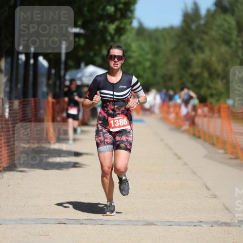 07.09.2025 - 19. Norderstedt Triathlon Michael Strokosch http://msf.ph/oto/8764880 07.09.2025 12:58:49 Laufen 1386 meine-sportfotos.de
