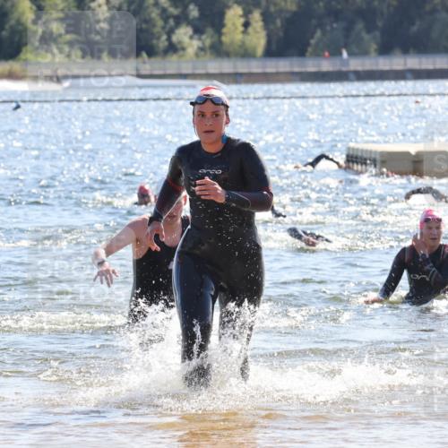 07.09.2025 - 19. Norderstedt Triathlon Luisa Fischer http://msf.ph/oto/8764890 07.09.2025 15:05:40 Schwimmen 937, 1413, 1475, 1522, 1546 meine-sportfotos.de