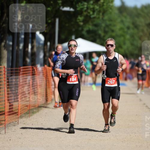 07.09.2025 - 19. Norderstedt Triathlon Michael Strokosch http://msf.ph/oto/8764970 07.09.2025 12:13:16 Laufen 184, 229, 267 meine-sportfotos.de