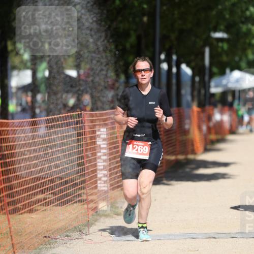 07.09.2025 - 19. Norderstedt Triathlon Michael Strokosch http://msf.ph/oto/8765041 07.09.2025 12:58:57 Laufen 224, 701, 1269 meine-sportfotos.de