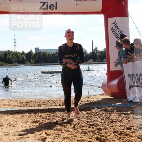 07.09.2025 - 19. Norderstedt Triathlon Luisa Fischer http://msf.ph/oto/8765061 07.09.2025 15:05:54 Schwimmen 1411, 1475, 1527 meine-sportfotos.de