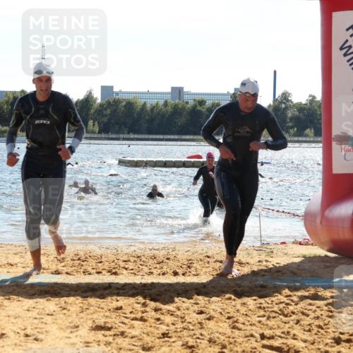 07.09.2025 - 19. Norderstedt Triathlon Luisa Fischer http://msf.ph/oto/8765073 07.09.2025 15:06:04 Schwimmen 916, 935, 1446, 1527 meine-sportfotos.de