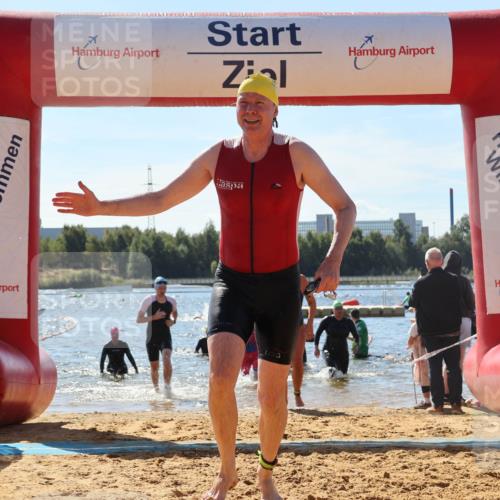 07.09.2025 - 19. Norderstedt Triathlon Luisa Fischer http://msf.ph/oto/8765081 07.09.2025 12:34:51 Schwimmen 241, 310, 339, 805, 841, 855, 1356 meine-sportfotos.de