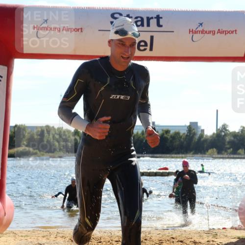 07.09.2025 - 19. Norderstedt Triathlon Luisa Fischer http://msf.ph/oto/8765091 07.09.2025 15:06:06 Schwimmen 903, 916, 935, 1446 meine-sportfotos.de