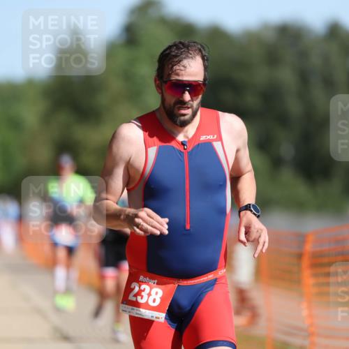 07.09.2025 - 19. Norderstedt Triathlon Michael Strokosch http://msf.ph/oto/8765099 07.09.2025 11:31:40 Laufen 200, 238, 1390 meine-sportfotos.de