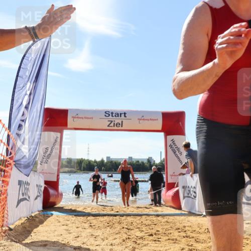 07.09.2025 - 19. Norderstedt Triathlon Luisa Fischer http://msf.ph/oto/8765114 07.09.2025 12:34:53 Schwimmen 242, 310, 318, 339, 350, 805, 1356 meine-sportfotos.de