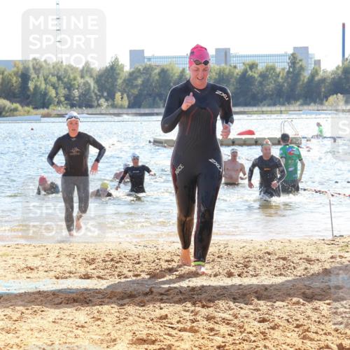 07.09.2025 - 19. Norderstedt Triathlon Luisa Fischer http://msf.ph/oto/8765136 07.09.2025 15:06:10 Schwimmen 903, 916, 935, 1427, 1446 meine-sportfotos.de