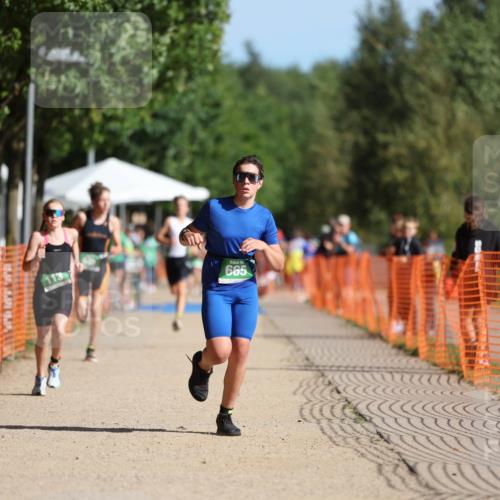 07.09.2025 - 19. Norderstedt Triathlon Michael Strokosch http://msf.ph/oto/8765167 07.09.2025 10:48:54 Laufen 71, 113, 645, 665 meine-sportfotos.de