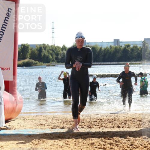 07.09.2025 - 19. Norderstedt Triathlon Luisa Fischer http://msf.ph/oto/8765173 07.09.2025 15:06:13 Schwimmen 903, 916, 935, 945, 1427, 1446 meine-sportfotos.de
