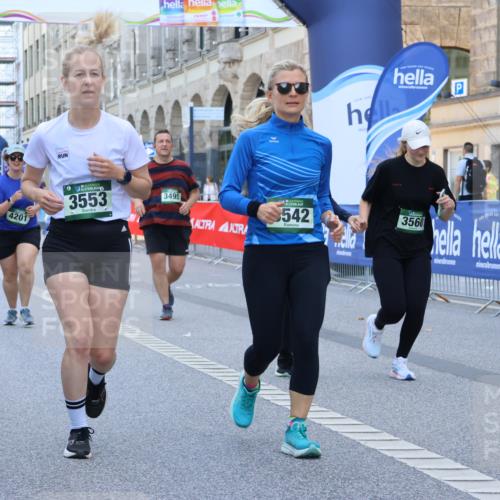 07.09.2025 - BARMER Alsterlauf Strokosch-Dieckow http://msf.ph/oto/8765174 07.09.2025 10:29:14 Ziel 2215, 2382, 3287, 4584, 5071, 6087 meine-sportfotos.de