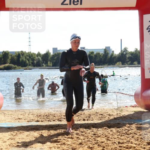 07.09.2025 - 19. Norderstedt Triathlon Luisa Fischer http://msf.ph/oto/8765182 07.09.2025 15:06:13 Schwimmen 903, 916, 935, 945, 1427, 1446 meine-sportfotos.de