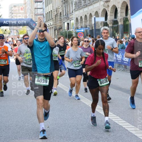 07.09.2025 - BARMER Alsterlauf Strokosch-Dieckow http://msf.ph/oto/8765185 07.09.2025 10:12:02 Ziel 2128, 2226, 2942, 3096, 3228, 3444, 3445, 3446, 3471, 3706, 3873, 3990, 4101, 4413, 4518, 4519, 4561, 4616, 4694, 4702, 4829, 4899, 5492, 5630, 6199, 6200, 8028, 8170 meine-sportfotos.de