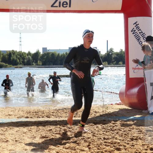 07.09.2025 - 19. Norderstedt Triathlon Luisa Fischer http://msf.ph/oto/8765188 07.09.2025 15:06:14 Schwimmen 436, 902, 903, 916, 935, 945, 1427, 1446 meine-sportfotos.de