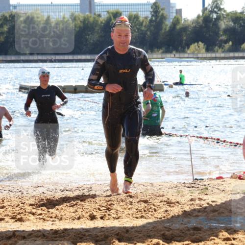 07.09.2025 - 19. Norderstedt Triathlon Luisa Fischer http://msf.ph/oto/8765193 07.09.2025 15:06:14 Schwimmen 436, 902, 903, 916, 935, 945, 1427, 1446 meine-sportfotos.de