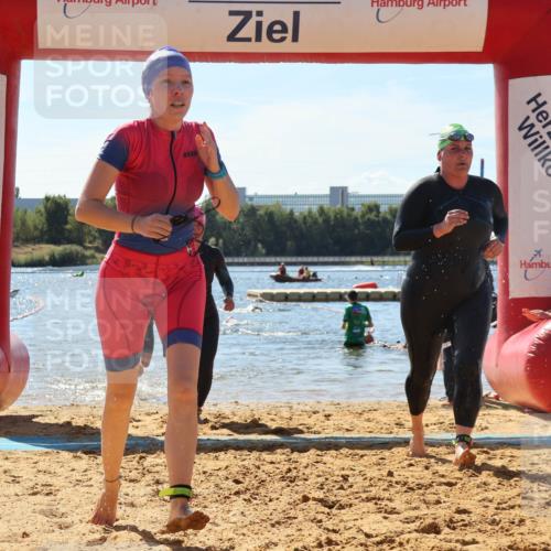 07.09.2025 - 19. Norderstedt Triathlon Luisa Fischer http://msf.ph/oto/8765195 07.09.2025 12:35:00 Schwimmen 242, 318, 339, 344, 350, 723, 805, 1356 meine-sportfotos.de