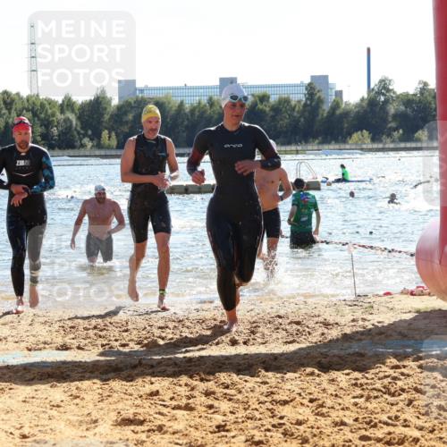 07.09.2025 - 19. Norderstedt Triathlon Luisa Fischer http://msf.ph/oto/8765234 07.09.2025 15:06:18 Schwimmen 436, 902, 903, 935, 945, 955, 1427 meine-sportfotos.de