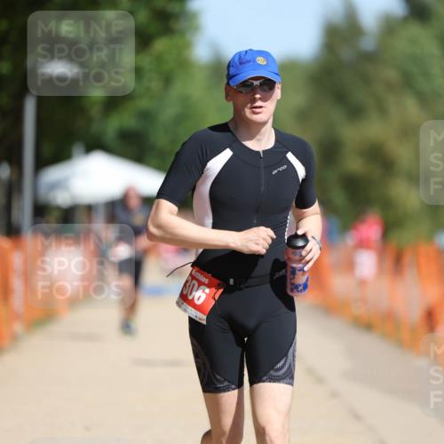 07.09.2025 - 19. Norderstedt Triathlon Michael Strokosch http://msf.ph/oto/8765238 07.09.2025 12:13:44 Laufen 287, 306 meine-sportfotos.de