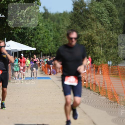 07.09.2025 - 19. Norderstedt Triathlon Michael Strokosch http://msf.ph/oto/8765272 07.09.2025 12:13:48 Laufen 287, 306, 748 meine-sportfotos.de