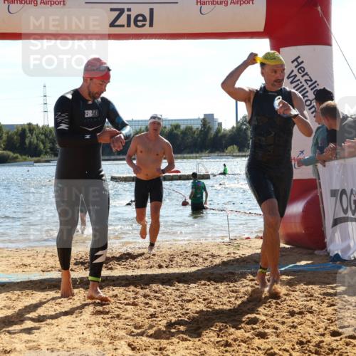 07.09.2025 - 19. Norderstedt Triathlon Luisa Fischer http://msf.ph/oto/8765284 07.09.2025 15:06:21 Schwimmen 436, 902, 903, 935, 945, 955, 1427, 1544 meine-sportfotos.de