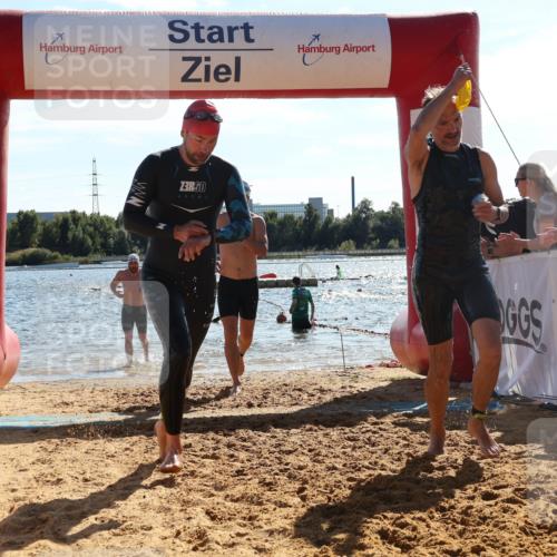 07.09.2025 - 19. Norderstedt Triathlon Luisa Fischer http://msf.ph/oto/8765286 07.09.2025 15:06:21 Schwimmen 436, 902, 903, 935, 945, 955, 1427, 1544 meine-sportfotos.de